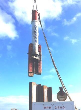 Dawson Rambuk – Pile Driver – Ramslag med spunsben for ramning af funderingspæle og spuns. Hammeren er med høj slagfrekvens – fra 80 til 120 slag/min – formentlig markedets højeste.
